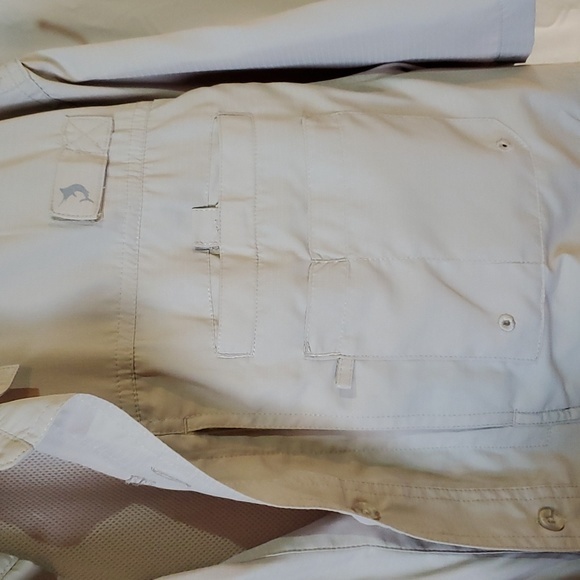 Reel Legends Salt Water vented fishing shirt. - Picture 2 of 10